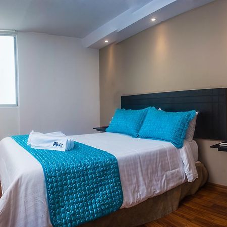 Hotel Sabet Quito Extérieur photo