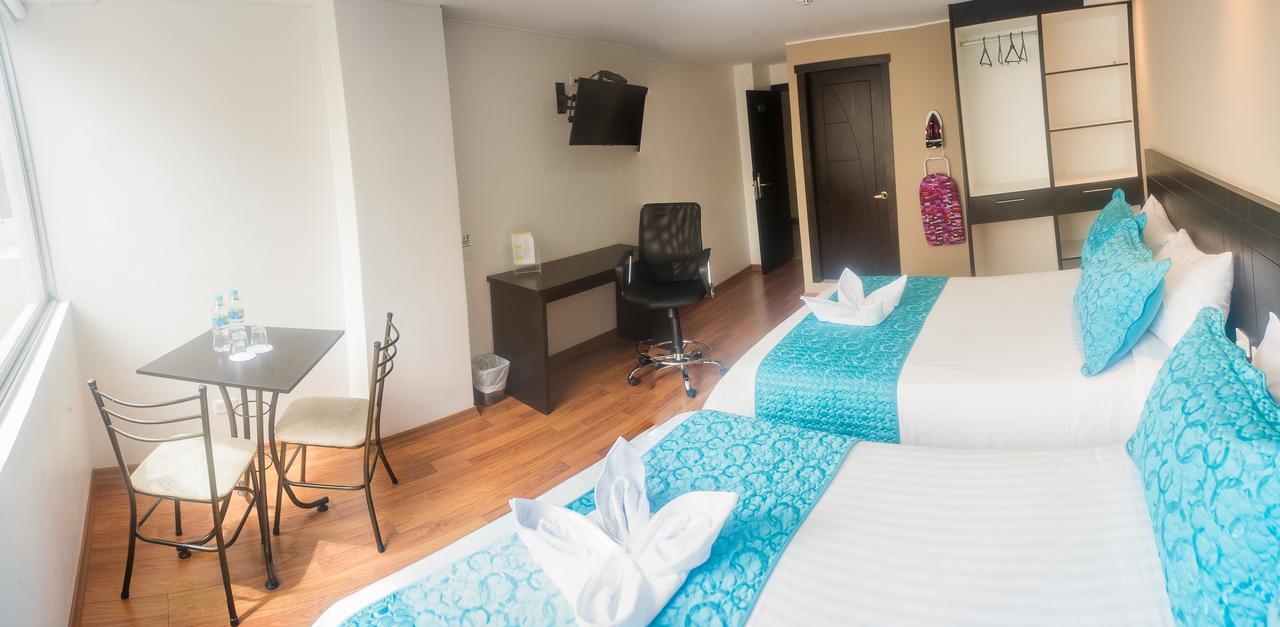 Hotel Sabet Quito Extérieur photo
