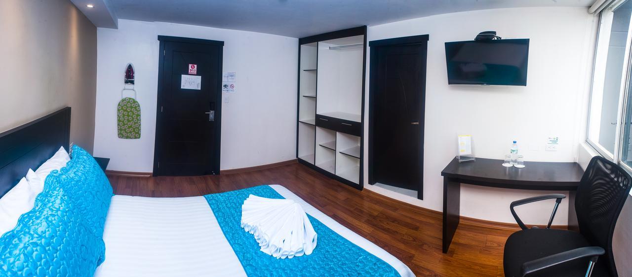 Hotel Sabet Quito Extérieur photo