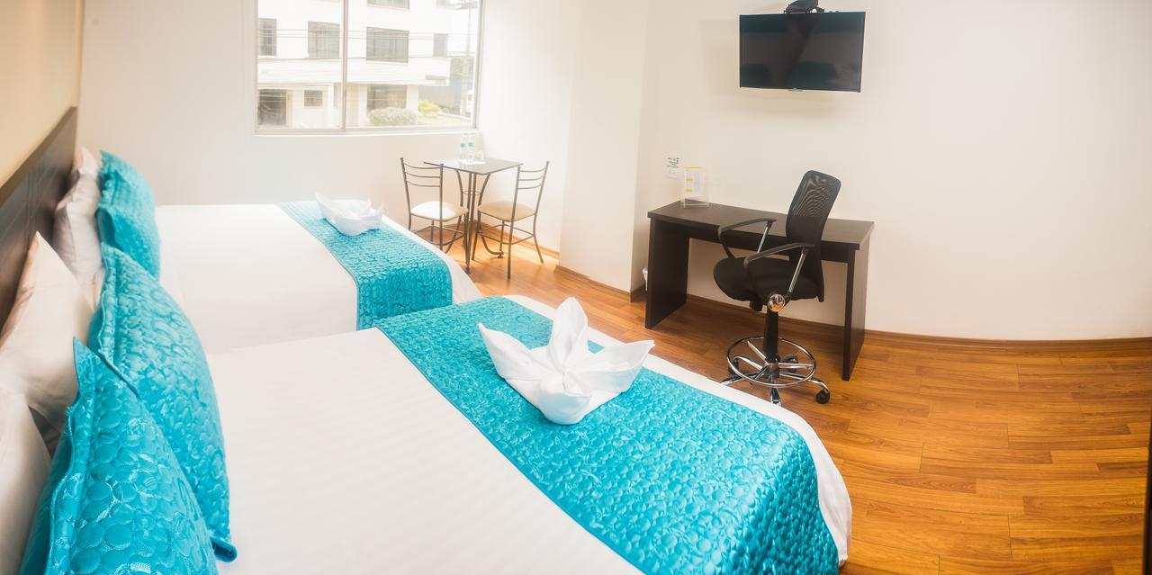 Hotel Sabet Quito Extérieur photo